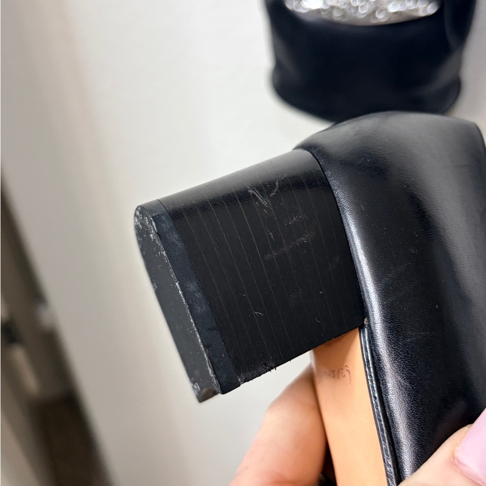 Salvatore Ferragamo Black Heels with Gold Accent 10AA Narrow like new - Picture 9 of 10